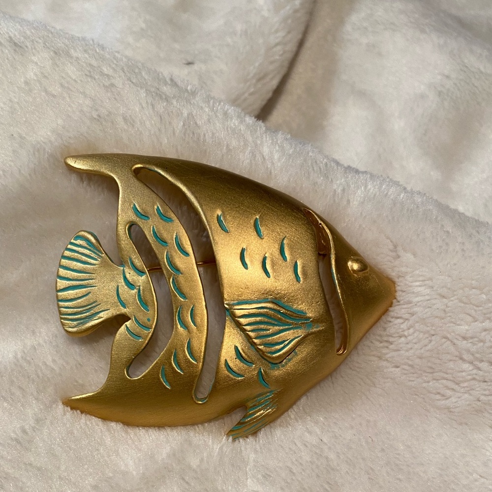 🎁Vintage Givenchy Brooch
